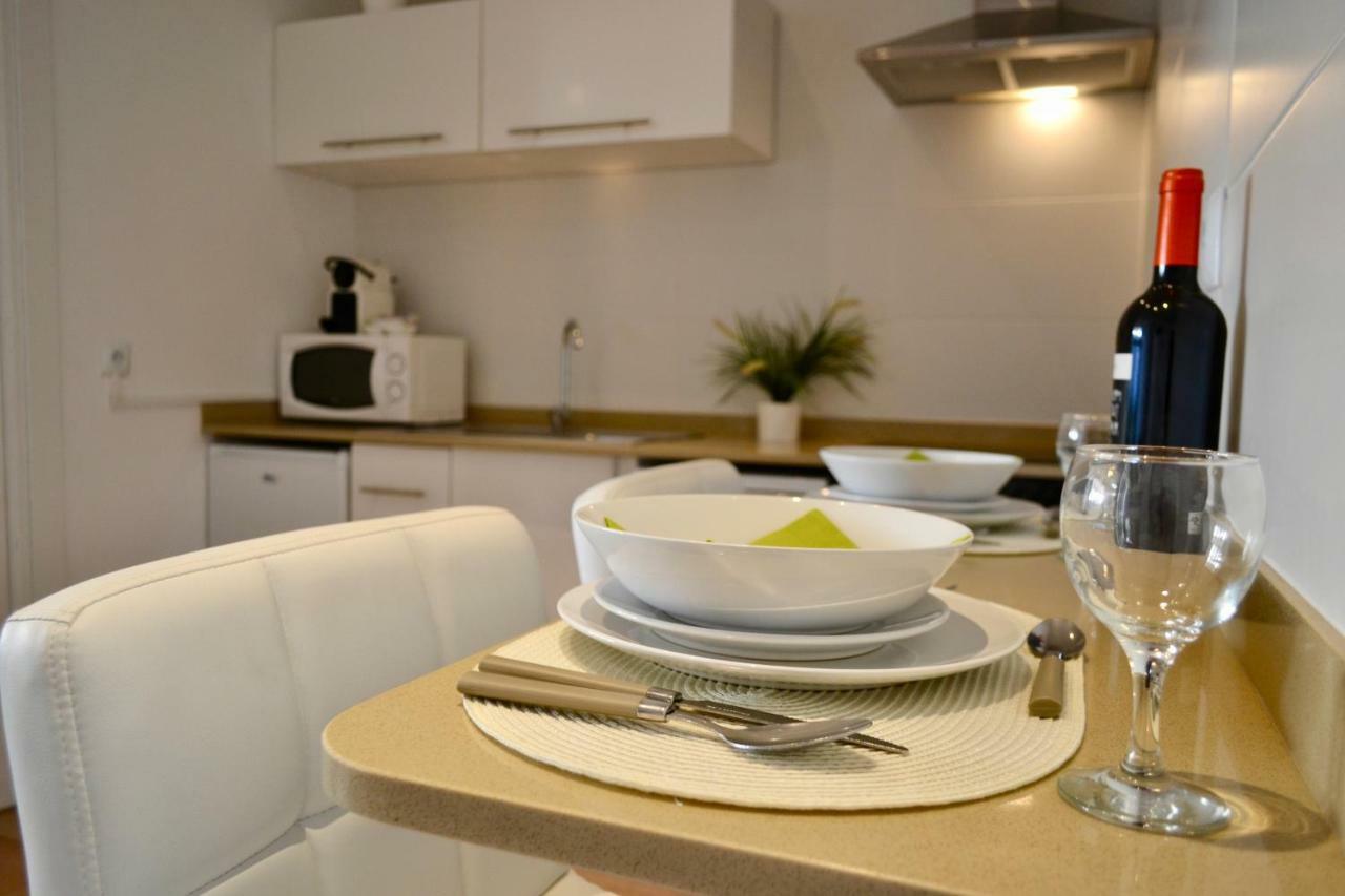Hola Valencia - Holiday Apartments Luaran gambar